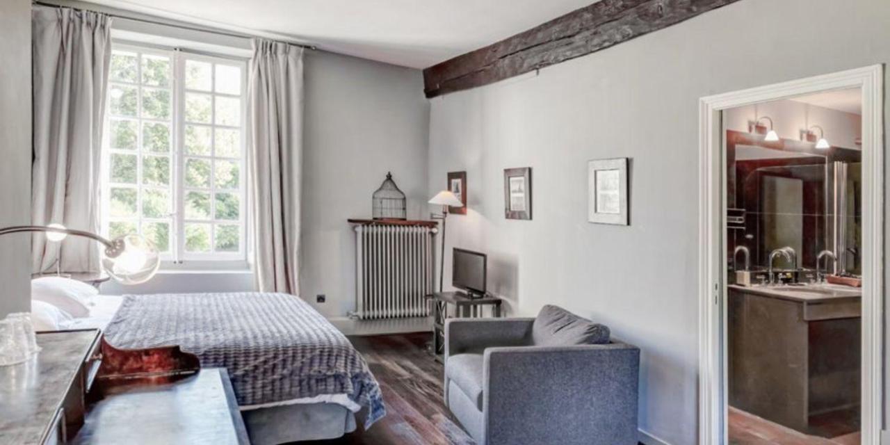Le Manoir De Villefermoy Les Ecrennes Bagian luar foto