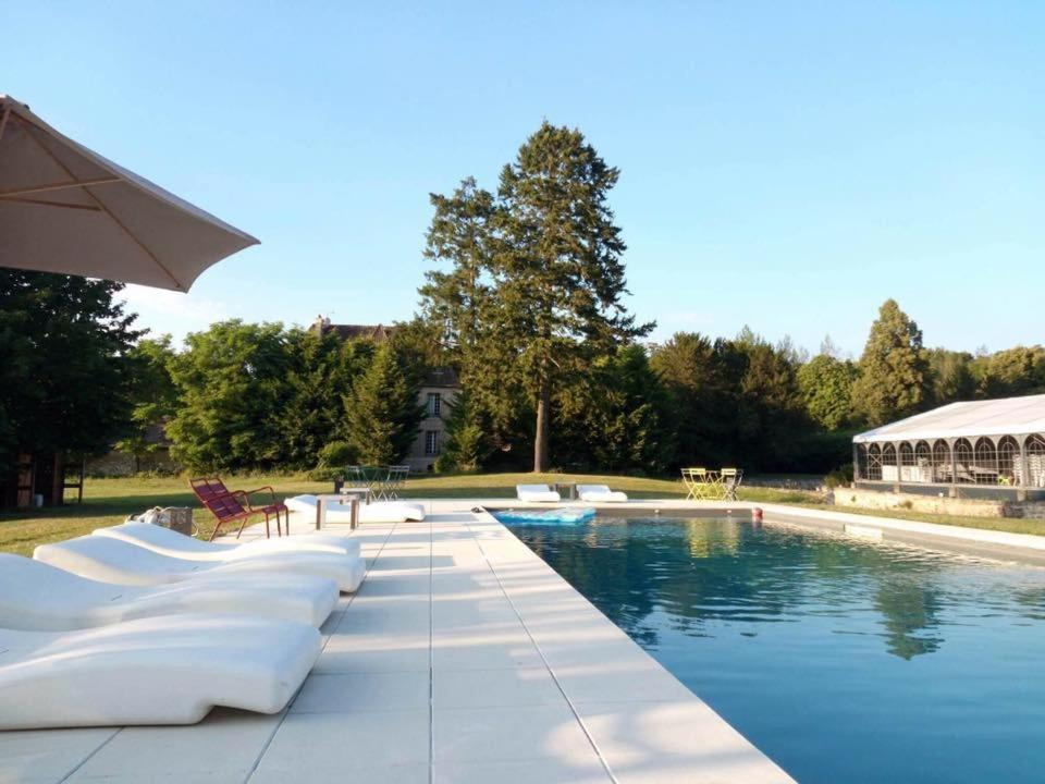 Le Manoir De Villefermoy Les Ecrennes Bagian luar foto